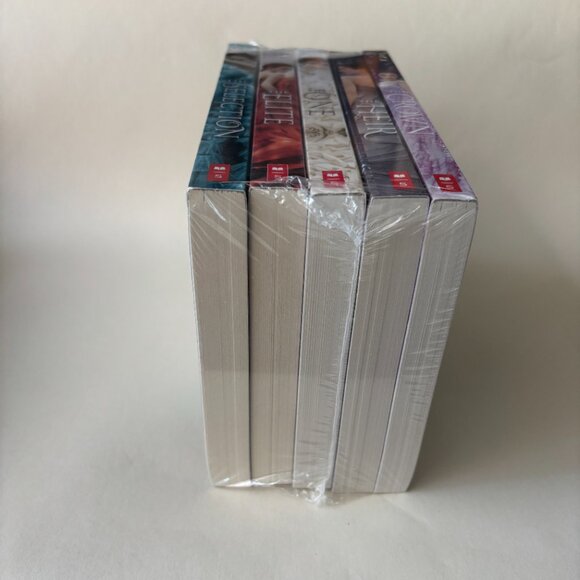 NWT The Selection Series- Complete Set of 5 by Kiera Cass Paperback, no case - Picture 7 of 7